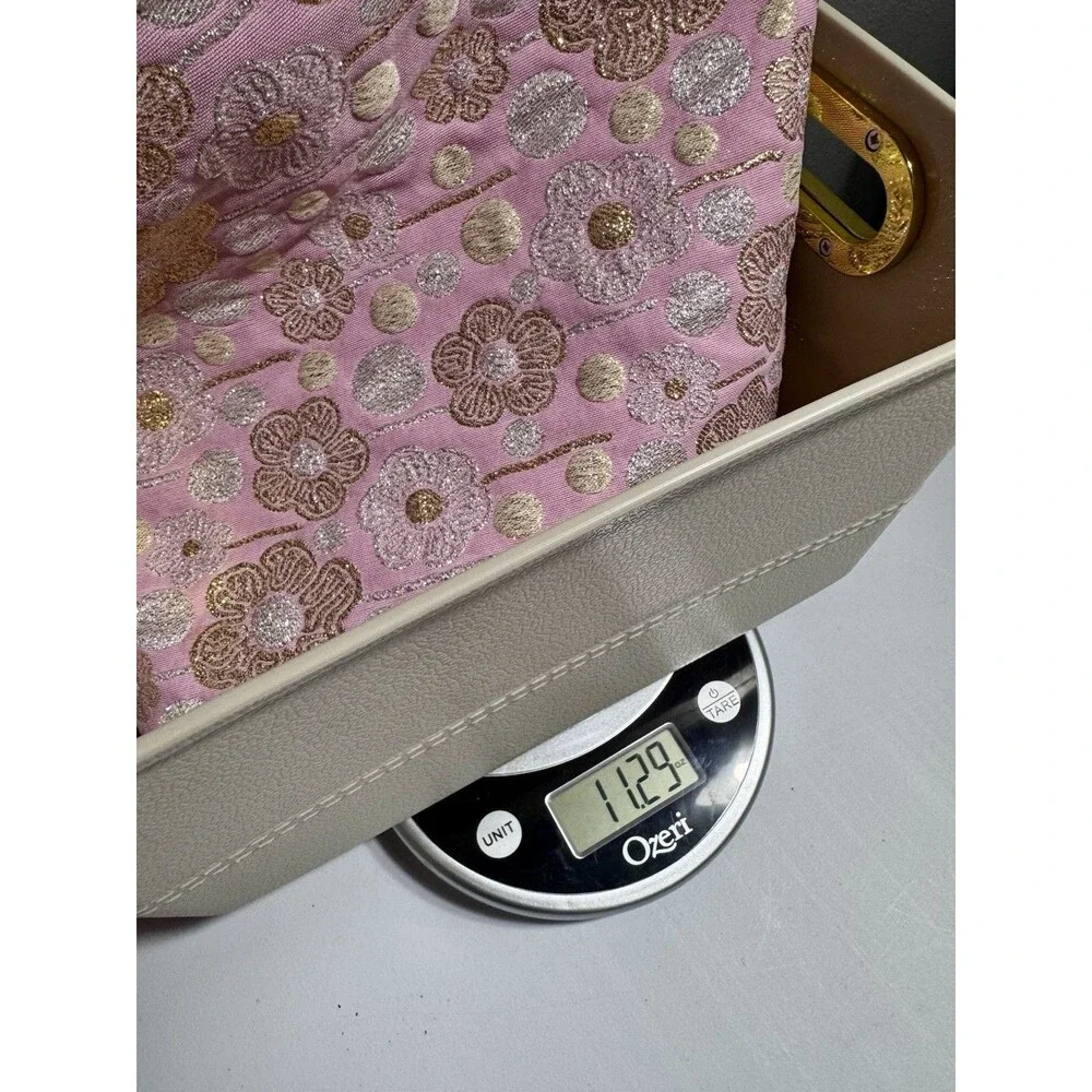 *Vintage 1970s Quilted Gold And Silver Flowers Embroidered Pink Maxi Skirt Small
